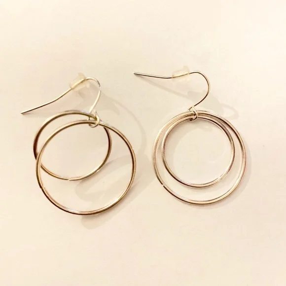 Circle earrings - Picture 1 of 2